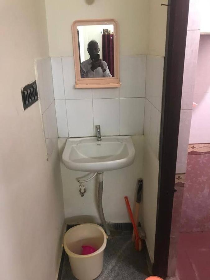 Iswarya Illam Apartamento Chidambaram Exterior foto